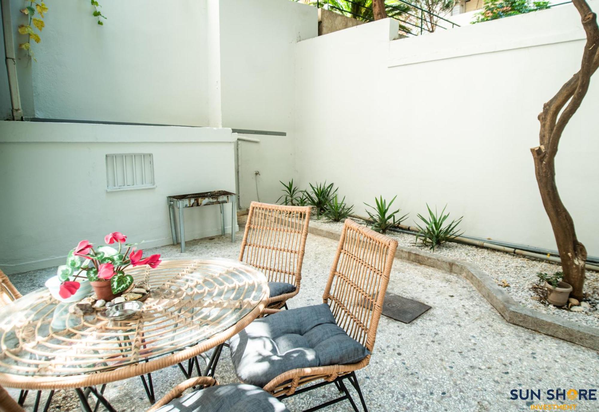 Explore Greece From Apartment With Private Garden Chalkís Exterior foto